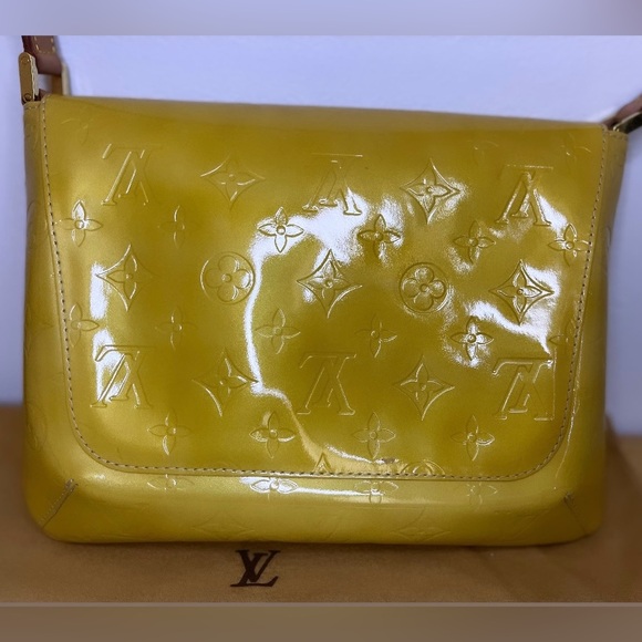 Louis Vuitton Vernis Yellow Thompson Stree - Picture 2 of 10